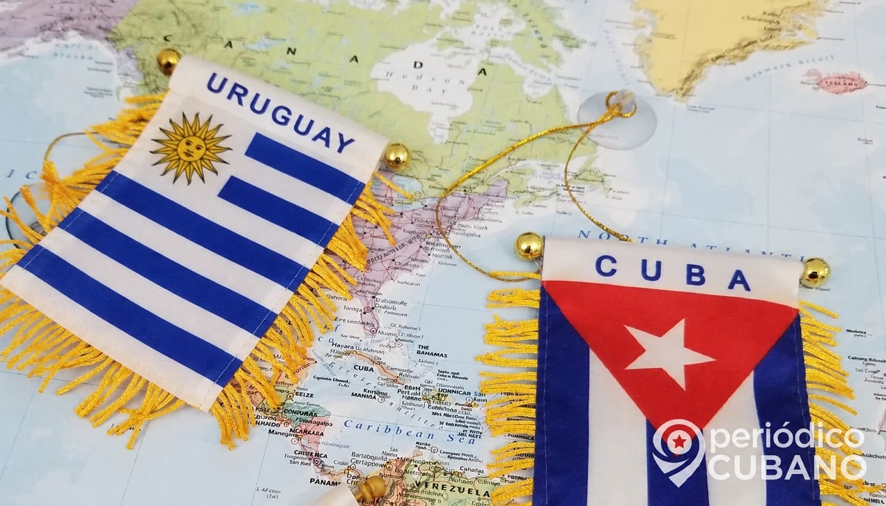 Banderas de Cuba y Uruguay.