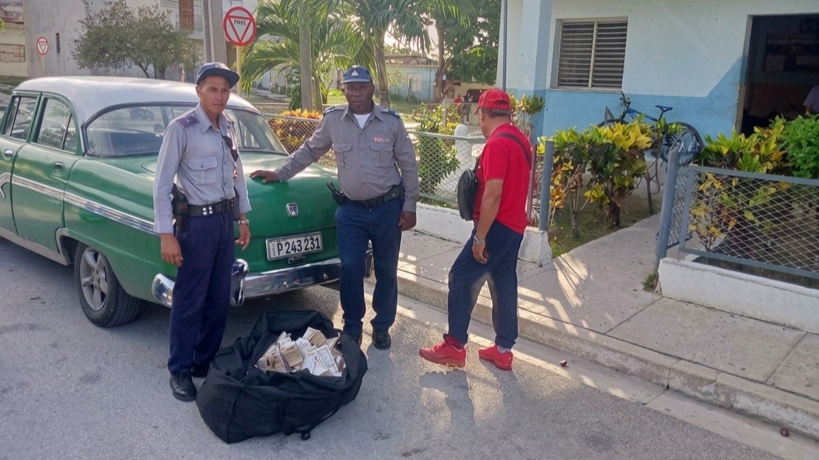 Cubano detenido con 29 millones de pesos en Holguín su arresto causa dudas en redes sociales