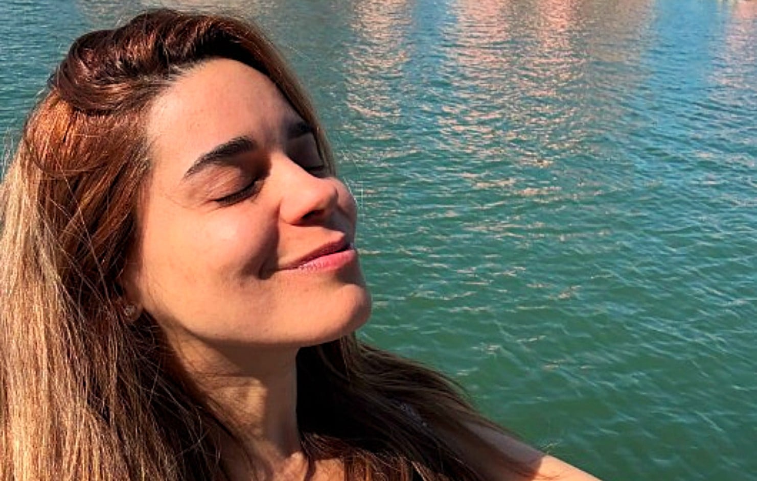 Dania Ferro: de un humilde pueblo de Cuba a cumplir su sueño de convertirse en escritora en EEUU