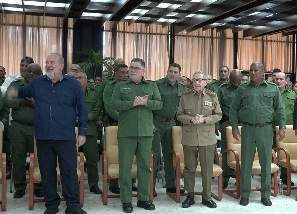 Raúl Castro emite nueva carta desde su escondite la unidad es nuestra máxima prioridad
