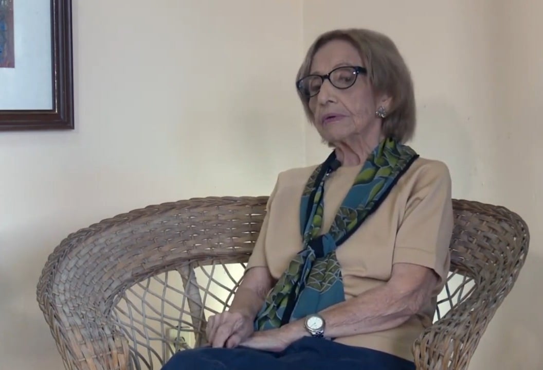 A sus 90 años, María Elena Llana podría darle a Cuba un Premio Cervantes tras casi 30 años de espera
